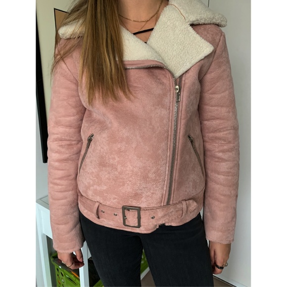 Glamorous Faux Sherpa and Suede Moto Jacket - Picture 3 of 5